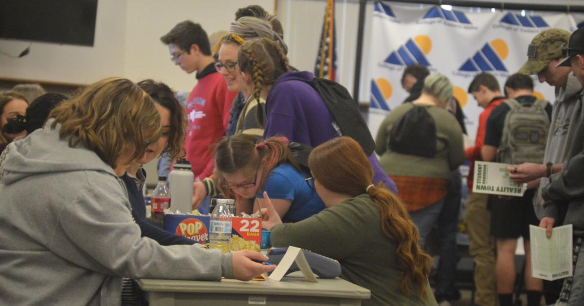 Reality Town simulation teaches eastern Idaho students financial responsibility