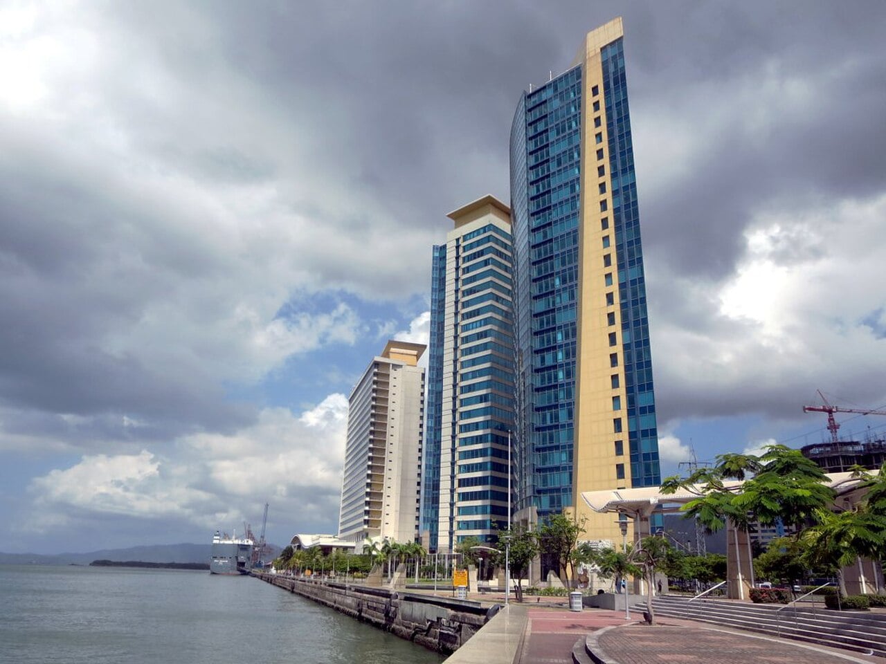 Buying Property in Trinidad and Tobago as a Foreigner: Licences, Prices and the Two-Island Split